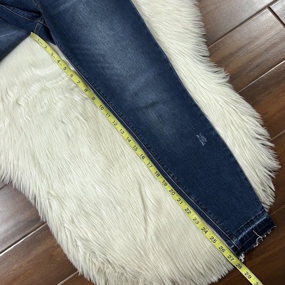 Spanx Women's Size Medium Distressed Medium Wash Ankle Skinny Jegging Jeans - Picture 6 of 10